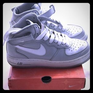 Nike Air Force 1